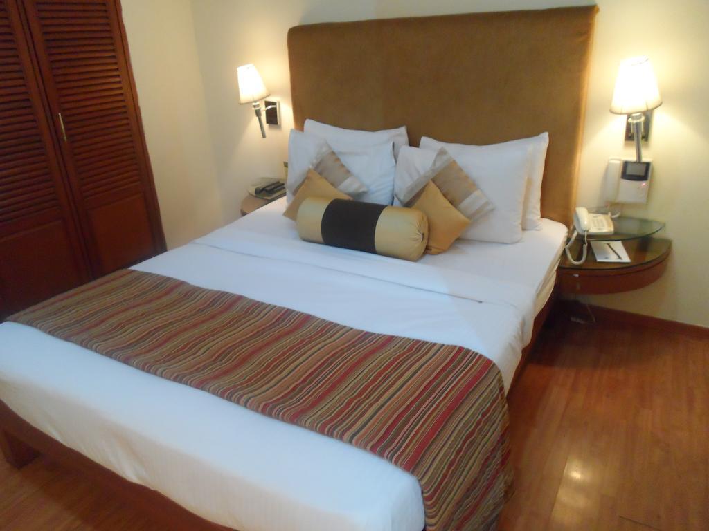 Hotel Ohris Banjara à Haïdarabad Extérieur photo